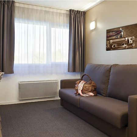 Appart Hotel Annecy Seynod Exterior photo