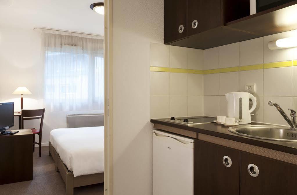 Appart Hotel Annecy Seynod Exterior photo