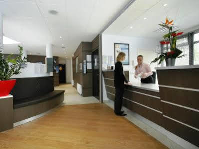 Appart Hotel Annecy Seynod Exterior photo